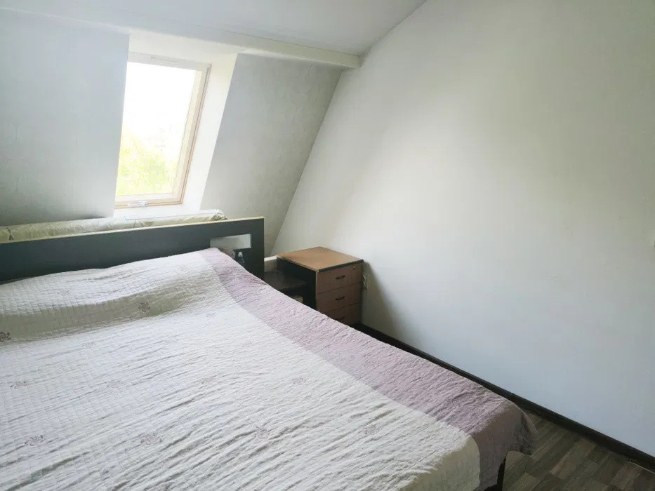 Apartament - 2 camere - semidecomandat - Vitan 