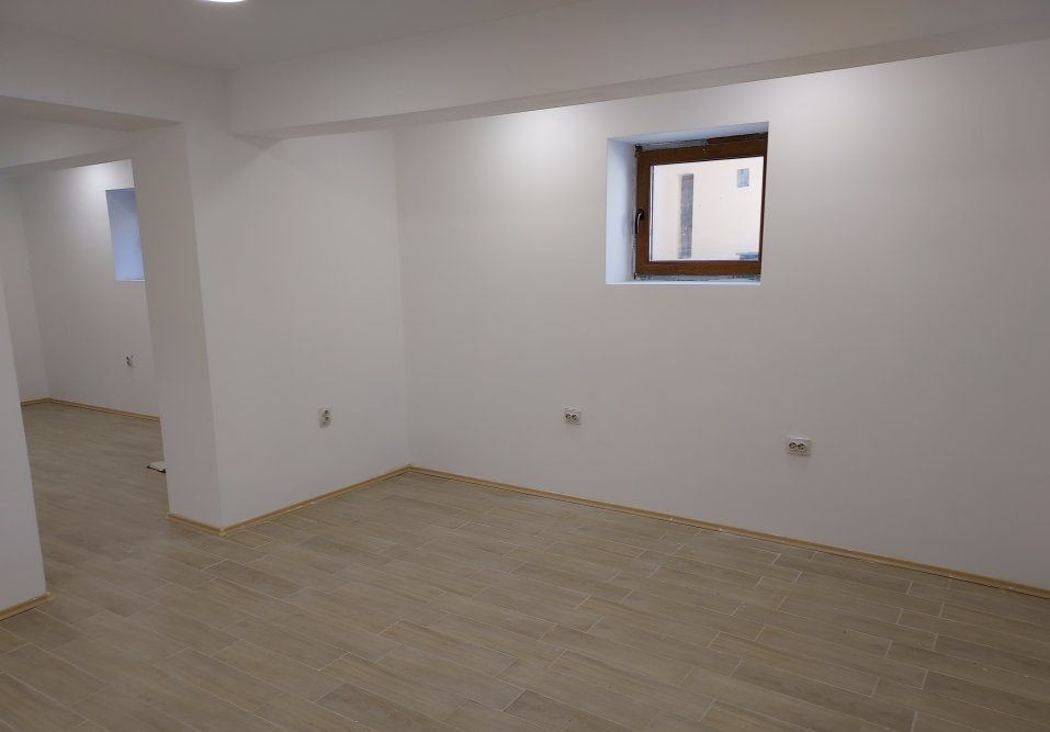 Apartament 3 camere - PRETABIL BIROU/LOCUIT - zona COTROCENI