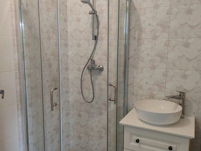 Apartament 2 camere - BLOC 2021- ETAJ 1 - zona TINERETULUI- CAROL