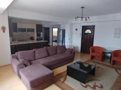 Apartament - 3 camere - decomandat - Stefan Cel Mare 