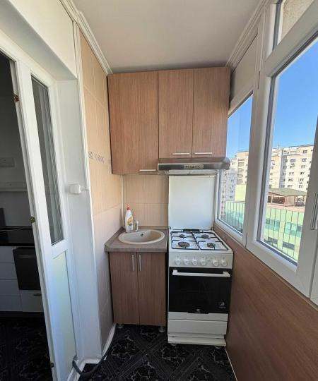 Apartament - 2 camere - decomandat - Mihai Bravu