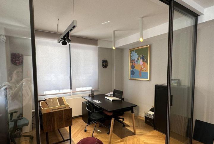 Apartament -3 camere - decomandat - Calea Grivitei 