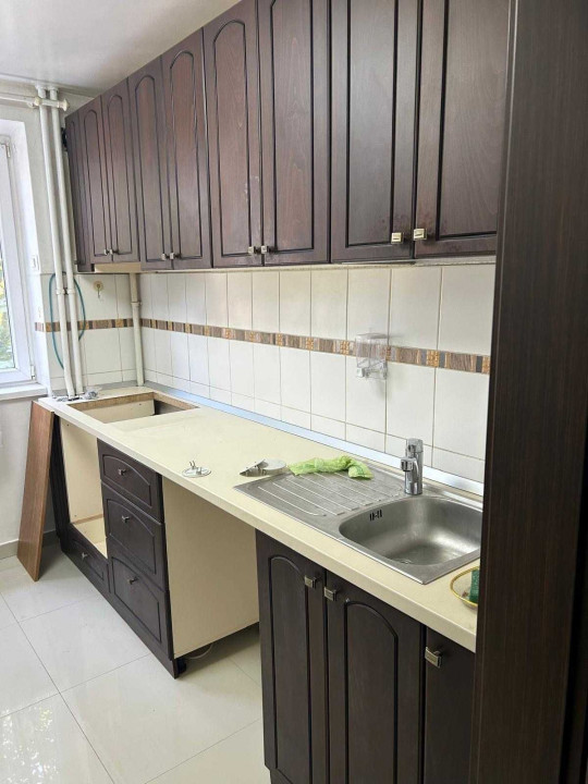 Apartament - 3 camere , Stefan Cel Mare