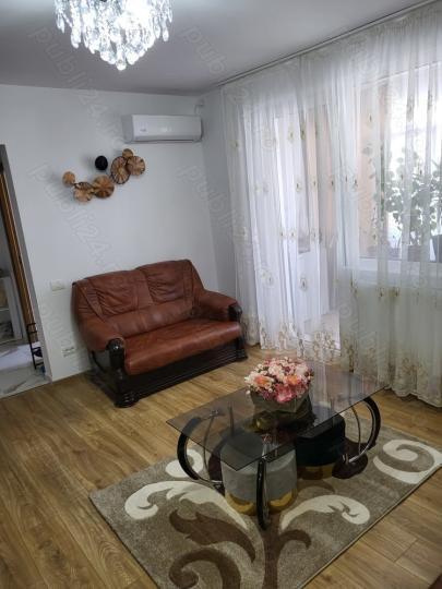 Apartament - 3 camere - semidecomandat - Soseaua Colentina 