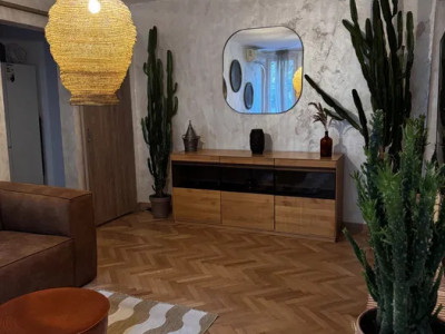 Apartament - 2 camere - semidecomandat - Ferdinand 