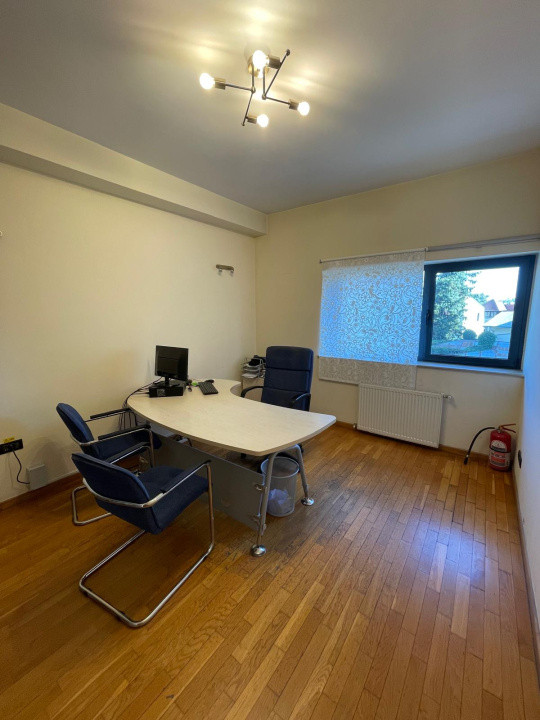 Apartament 3 camere open space – Zona Parcul Carol