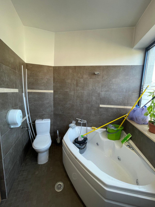 Apartament 3 camere open space – Zona Parcul Carol