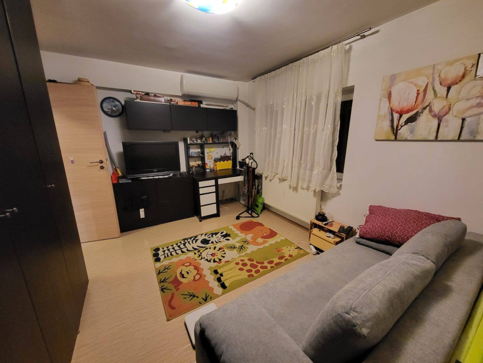 Apartament-3-camere-Hol-H-BRANCOVEANU-ORASELUL-COPIILOR