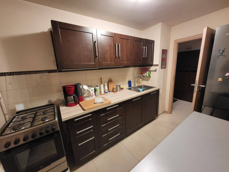 Apartament-3-camere-Hol-H-BRANCOVEANU-ORASELUL-COPIILOR