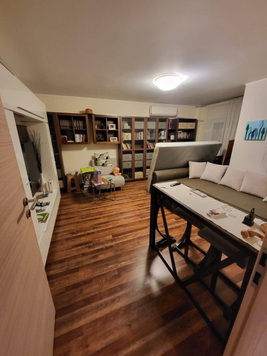 Apartament-3-camere-Hol-H-BRANCOVEANU-ORASELUL-COPIILOR