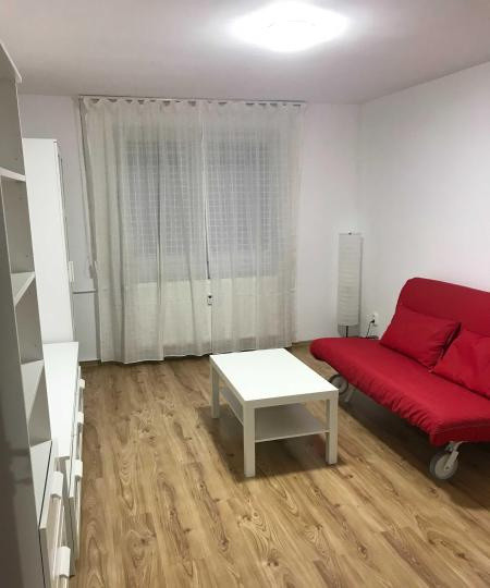 Apartament - 3 camere - decomandat - Tei 