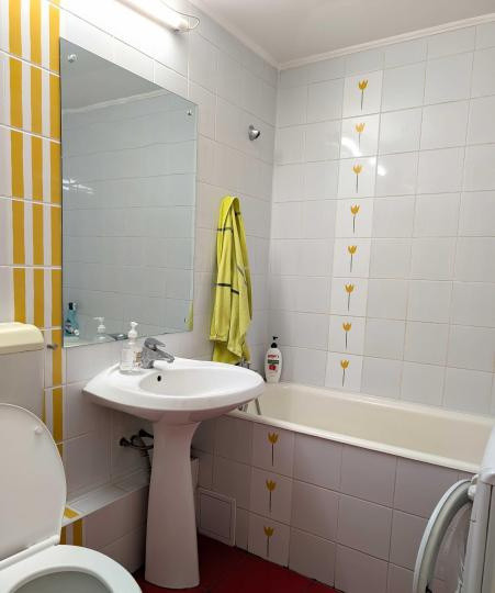 Apartament - 2 camere - decomandat - Calea Mosilor 