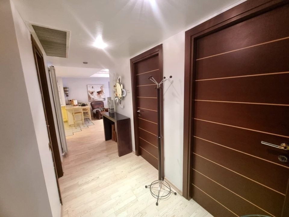 APARTAMENT DE 3 CAMERE, TERASA 98MP, PARCARE, SOSEAUA NORDULUI