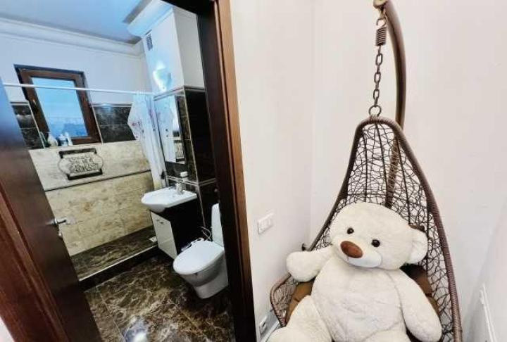 Apartament - 2 camere - semidecomandat - Vitan 