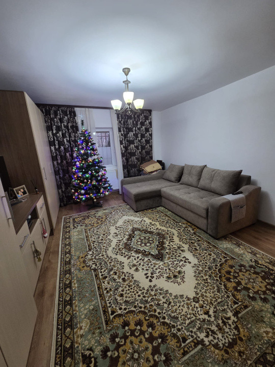 Apartament 2 camere decomandat metrou Brancoveanu- centrala propie