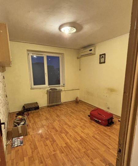 Apartament - 3 camere - decomandat - Iancului 