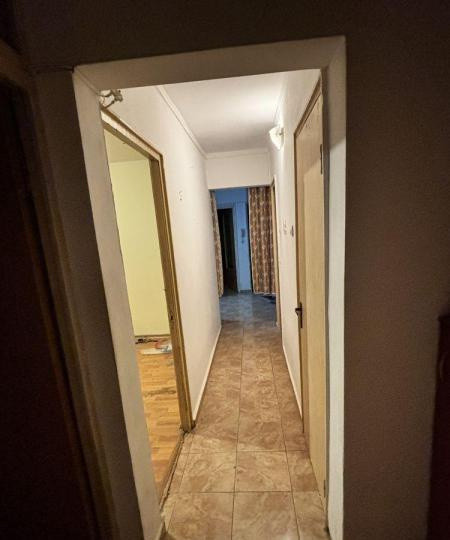 Apartament - 3 camere - decomandat - Iancului 