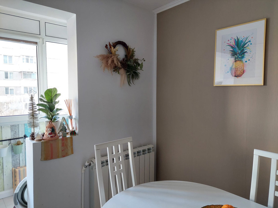 Apartament 2 camere decomandat Aparatorii Patriei