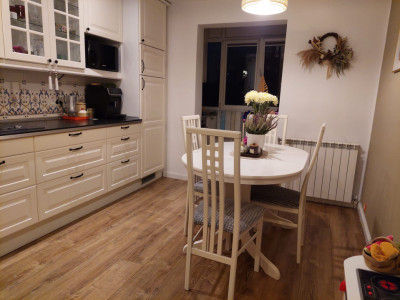 Apartament 2 camere decomandat Aparatorii Patriei