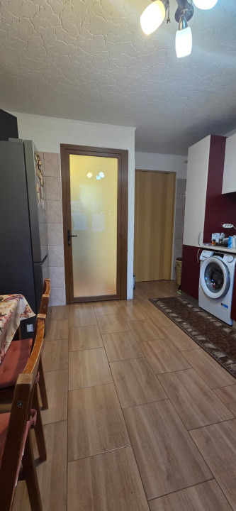 Apartament 2 camere decomandat Aparatorii Patriei