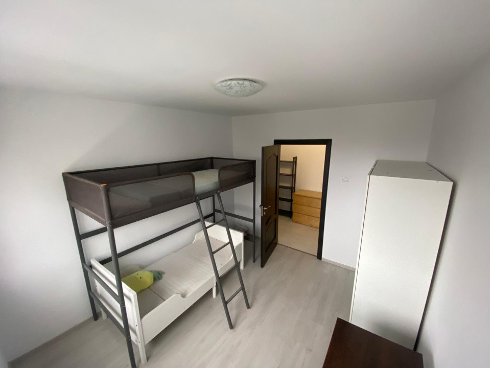 Apartament 3 camere Vis-A-Vis Pac I.O.R