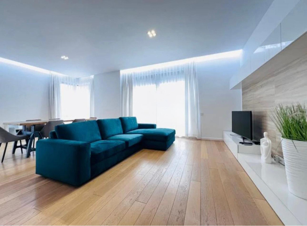 Apartament premium- Lacul Herăstrău – 4 dormitoare, balcon cu vedere la lac