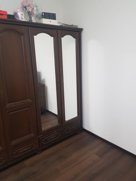 APARTAMENT 2 CAMERE - CURTE COMUNA - MOSILOR