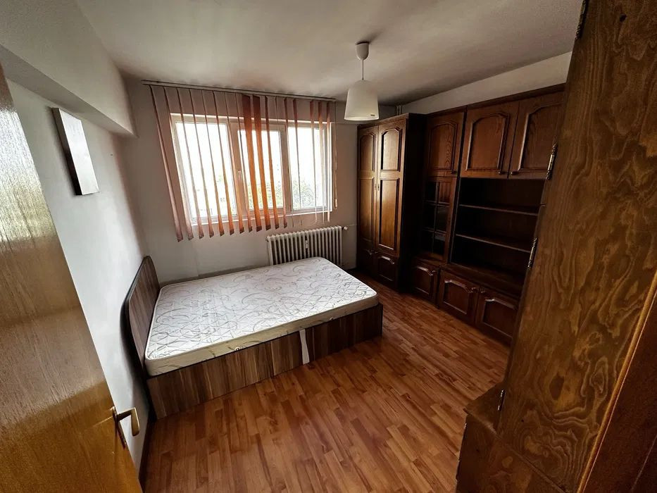 Apartament 3 Camere -Decomandat- Metrou 1 Decembrie 1918