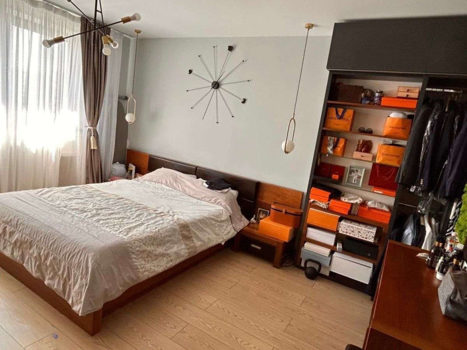 Apartament 3 camere decomandat - complet mobilat-zona Panduri