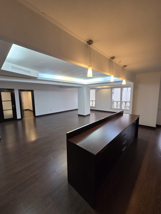 Apartament-4-camere-HERASTRAU-PARCARE-INCLUSA-COMISION 0%