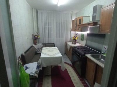 APARTAMENT 4 CAMERE-RAHOVA-MARGEANULUI-2 BAI-2 BALCOANE-REABILITAT