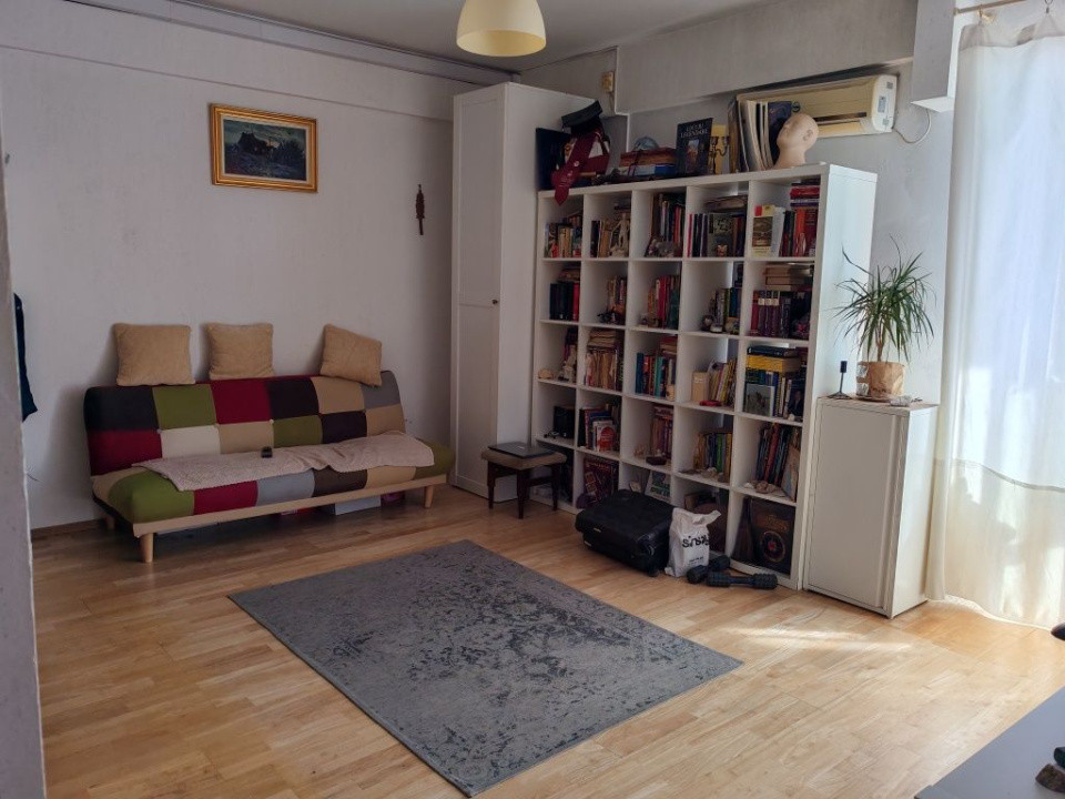 Apartament de inchiriat 2 camere- zona Calea Calarasilor 