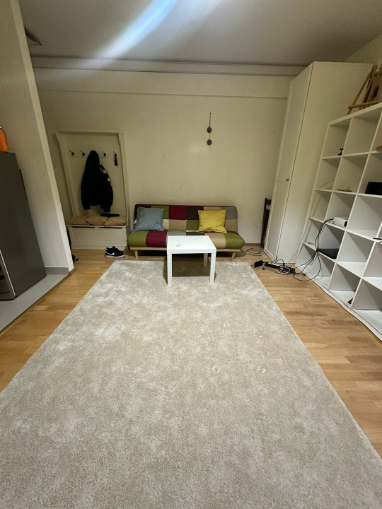 Apartament de inchiriat 2 camere- zona Calea Calarasilor 