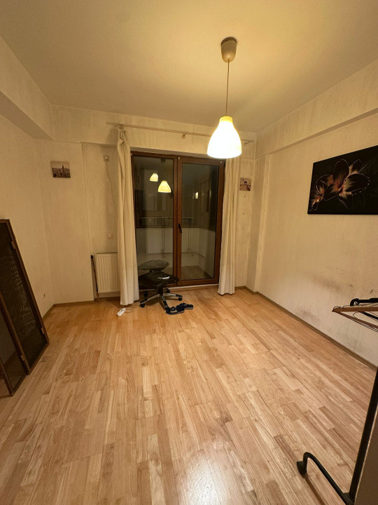 Apartament de inchiriat 2 camere- zona Calea Calarasilor 