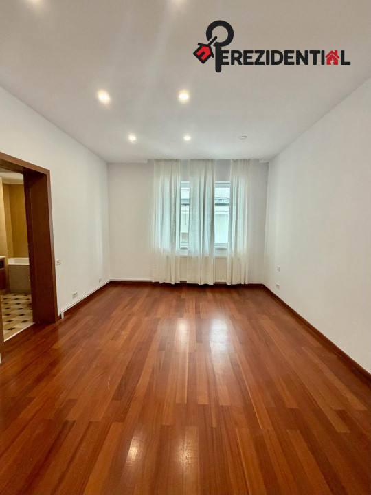 Apartament - 4 camere-3 bai- parcare subterna- zona Primăverii