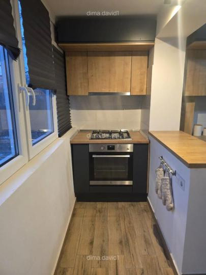 Apartament - 2 camere - semidecomandat - Dristor 