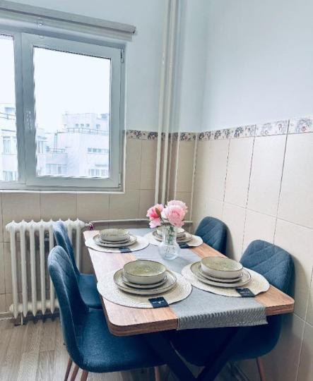 Apartament - 2 camere - decomandat - Dristor 