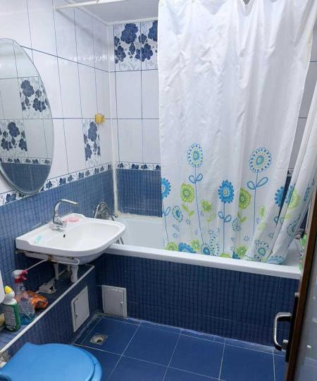 Apartament -3 camere - decomandat - Colentina 