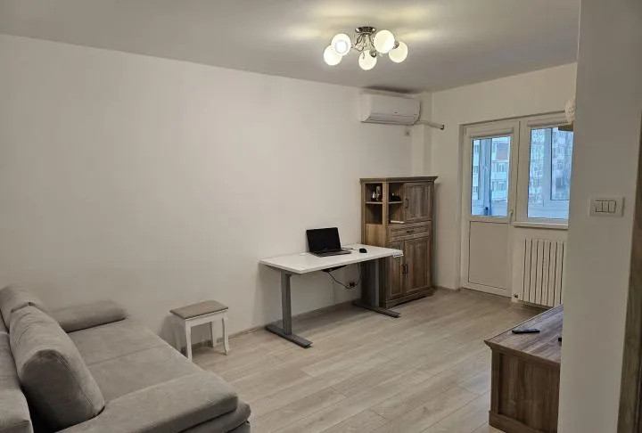 Garsoniera - Bulevardul Basarabia 