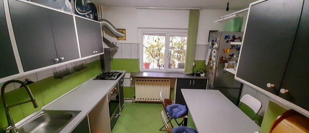 APARTAMENT 3 CAMERE-DRUMUL SARII-CALEA 13 SEPTEMBRIE-LICEUL ION BARBU