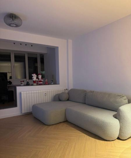 Apratament - 2 camere - decomandat - Titan 