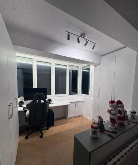 Apratament - 2 camere - decomandat - Titan 