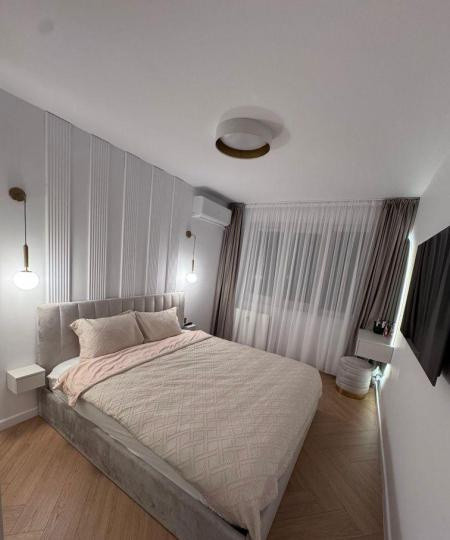 Apratament - 2 camere - decomandat - Titan 