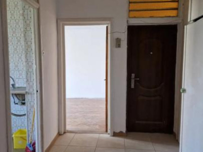 Apartament - 3 camere - decomandat - Mihai Bravu 