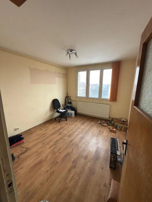 Apartament 4 camere Berceni Aleea Moldoveni