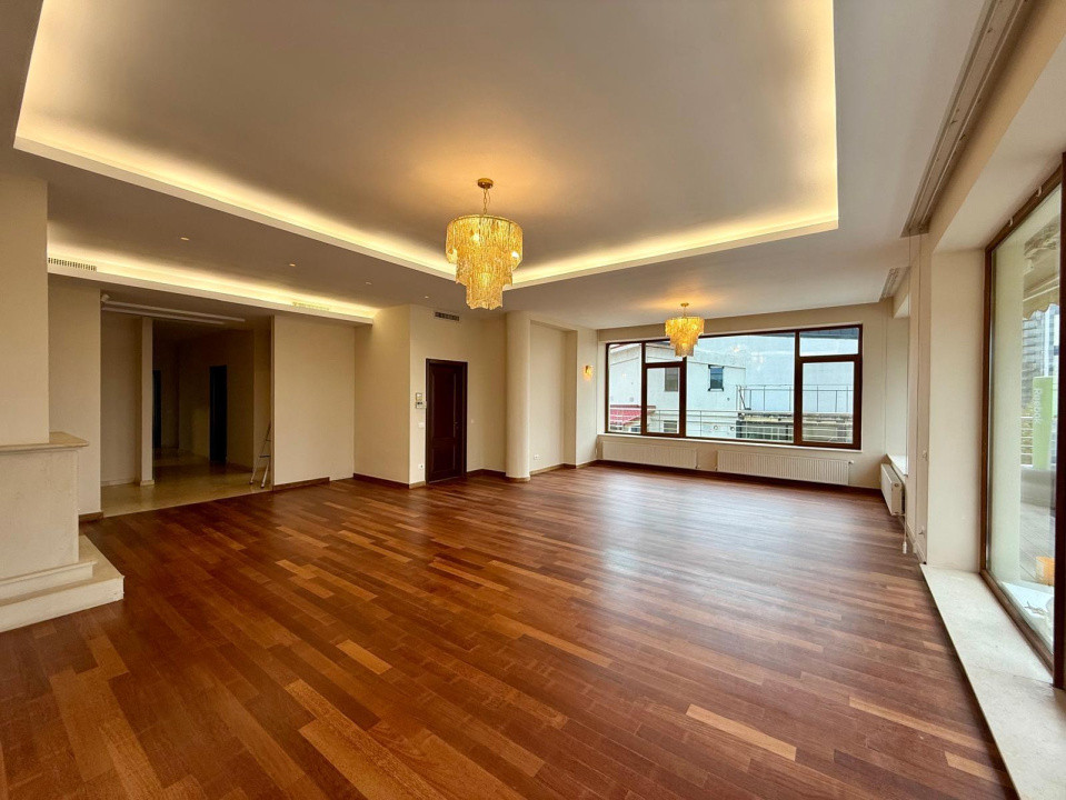 Apartament premium de închiriat – Barbu Văcărescu - Vedere către lac