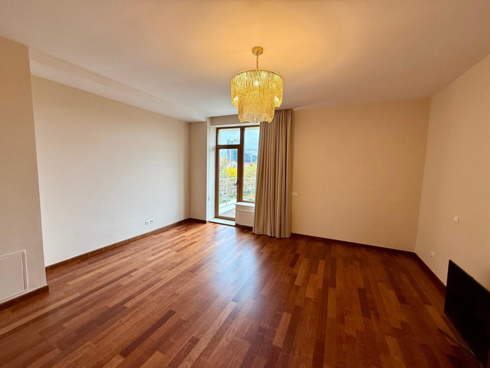 Apartament premium de închiriat – Barbu Văcărescu - Vedere către lac