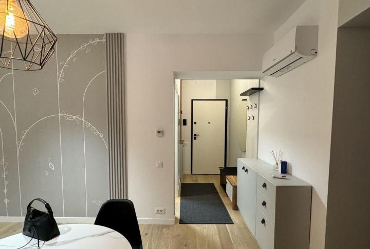 Apartament 2 camere Cotroceni-Garaj