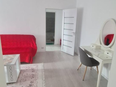 Apartament - 2 camere - semidecomandat - Theodor Pallady 