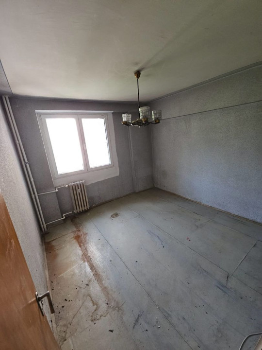 Apartament 3 camere Drumul Taberei / Metrou Ctin Brancusi